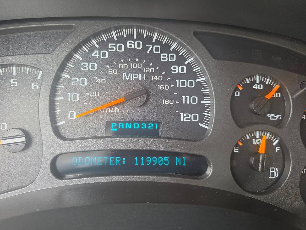 Used 2003 GMC Yukon XL SLT w/ 1SD Preferred Equipment Group RWD image 46