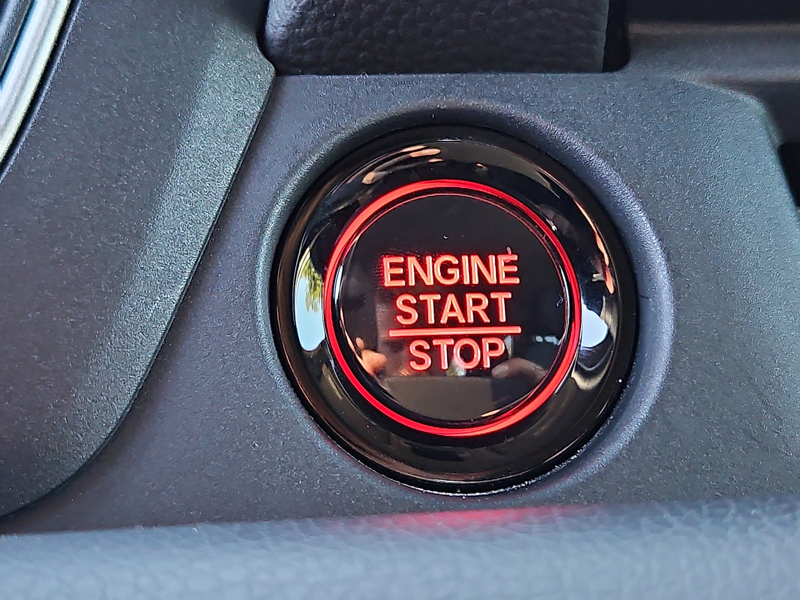 Used 2024 Honda Pilot EX-L image 25