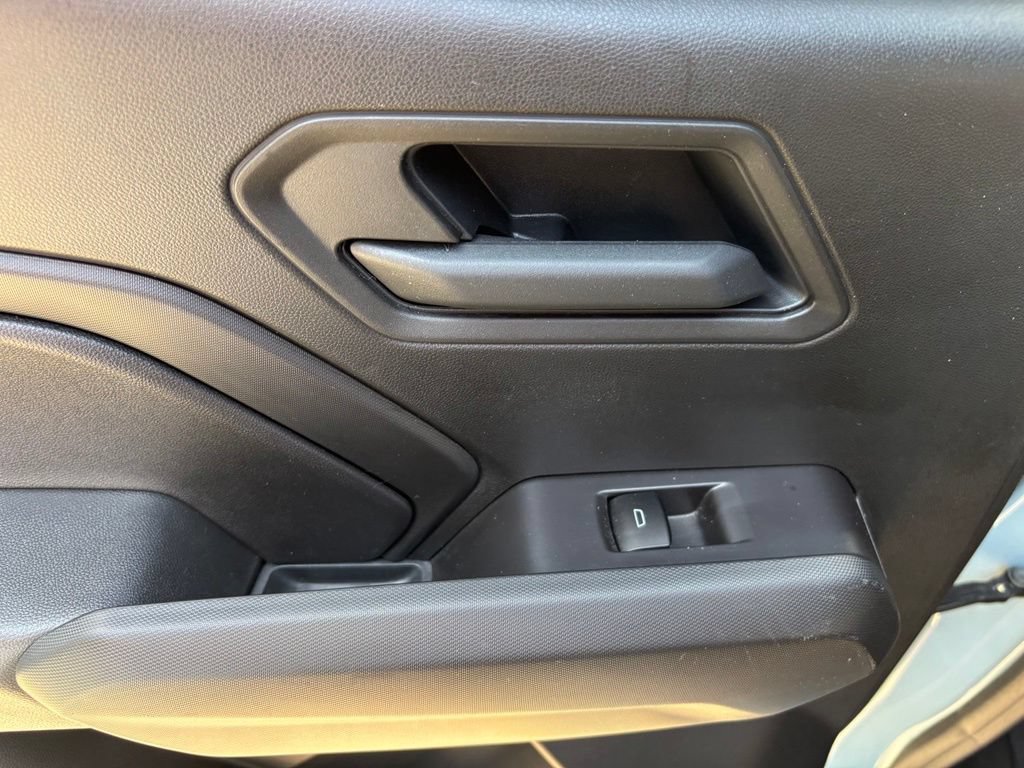 Used 2025 Chevrolet Colorado W/T w/ WT Custom Package RWD image 40