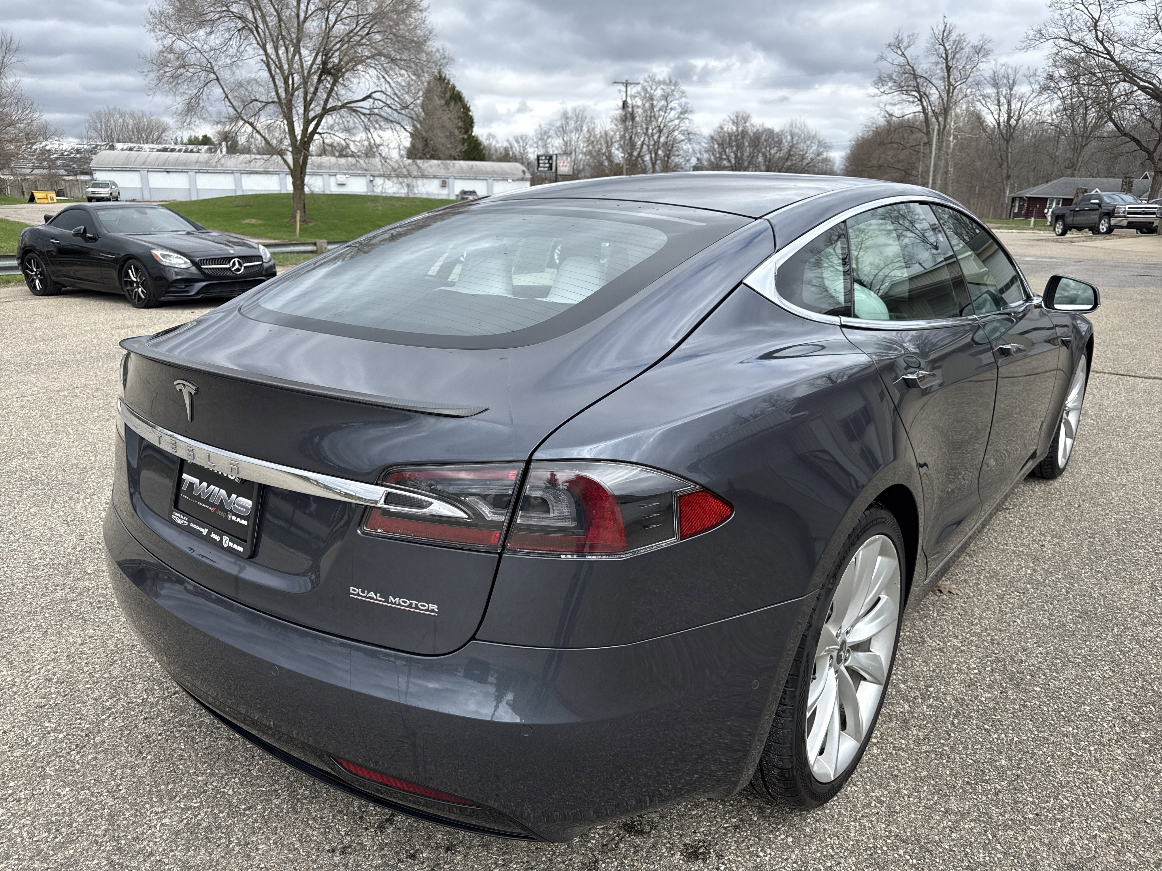 Used 2020 Tesla Model S Performance AWD/4WD image 3
