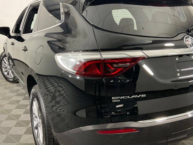 Used 2024 Buick Enclave Essence AWD/4WD image 34