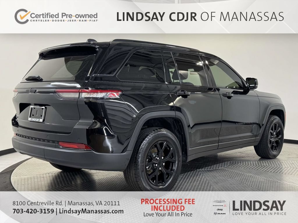 Certified 2025 Jeep Grand Cherokee Altitude AWD/4WD image 9