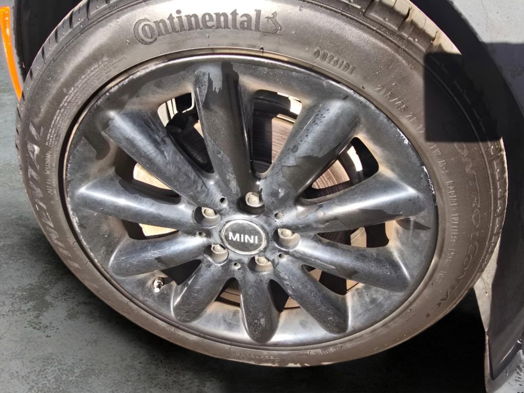 Used 2015 MINI Cooper S image 15