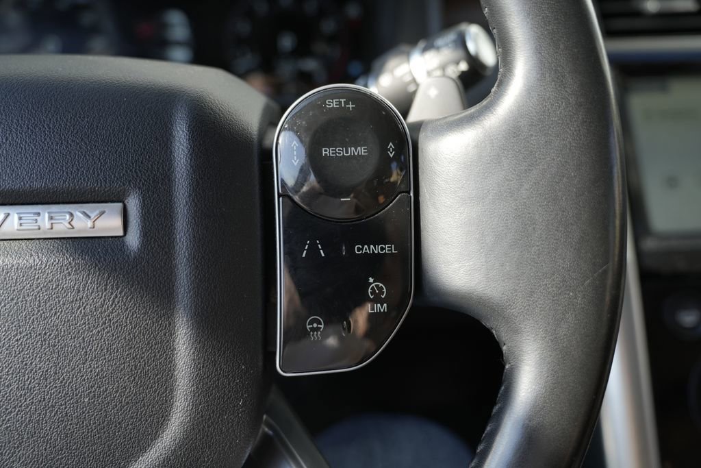 Used 2019 Land Rover Discovery HSE AWD/4WD image 50