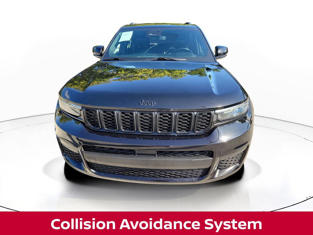 Used 2023 Jeep Grand Cherokee L Laredo AWD/4WD image 2