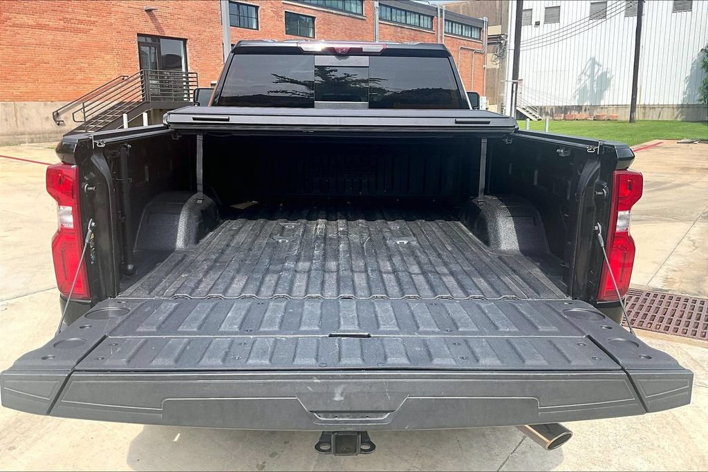 Used 2024 Chevrolet Silverado 2500 High Country w/ High Country Premium Package AWD/4WD image 38