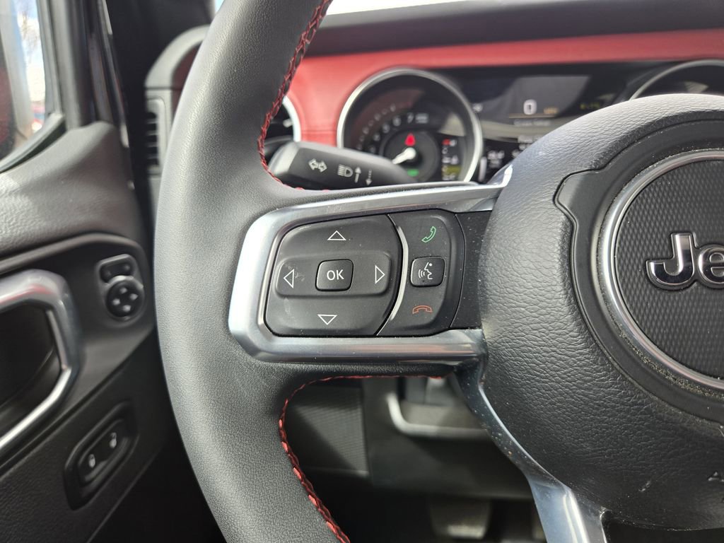 Used 2023 Jeep Wrangler Unlimited Rubicon 4xe image 18