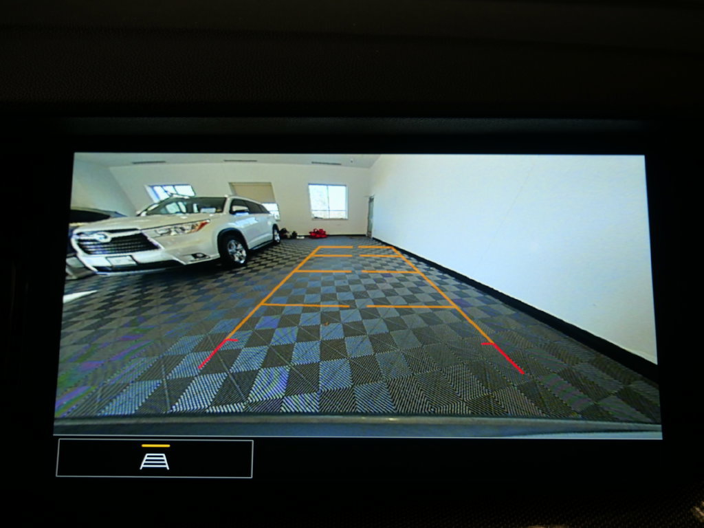 Used 2023 Buick Envision Essence FWD image 22