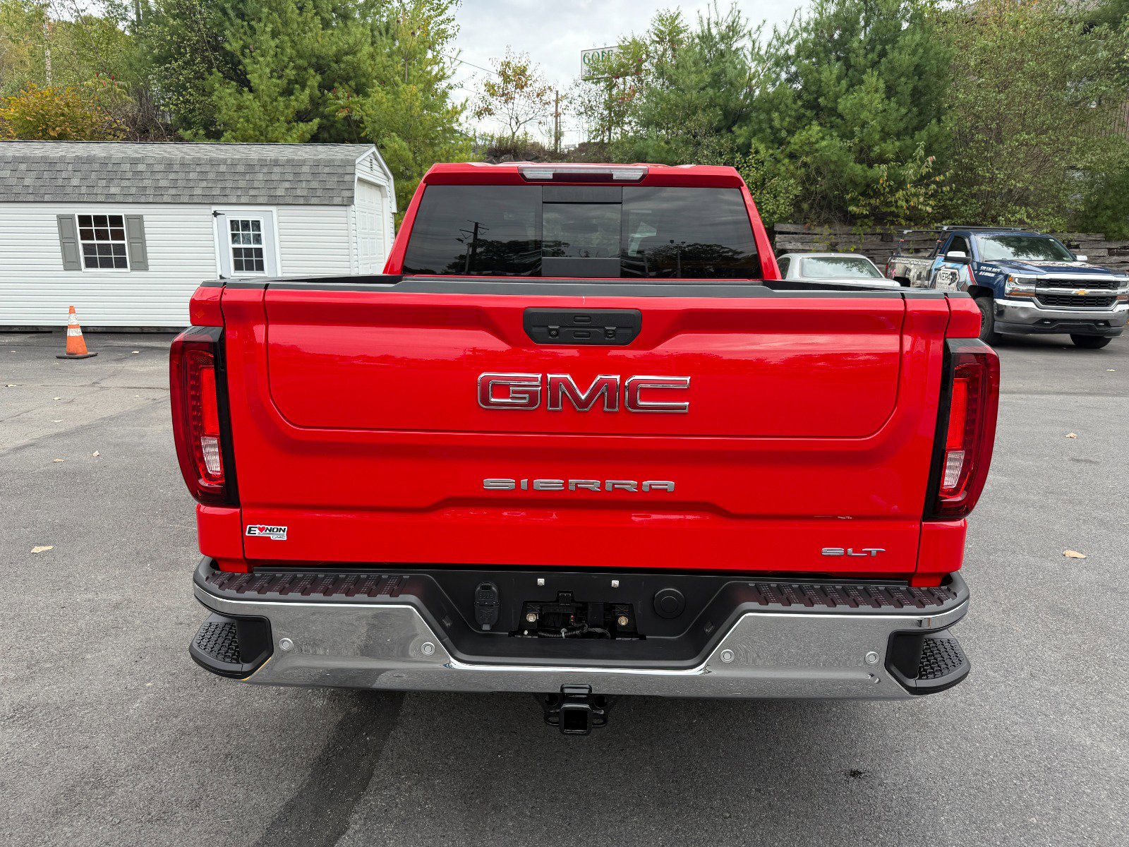 Used 2021 GMC Sierra 1500 SLT w/ SLT Premium Plus Package image 4