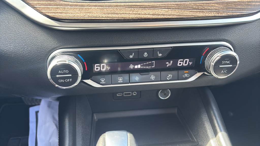 Used 2019 Nissan Altima 2.5 SL FWD image 28