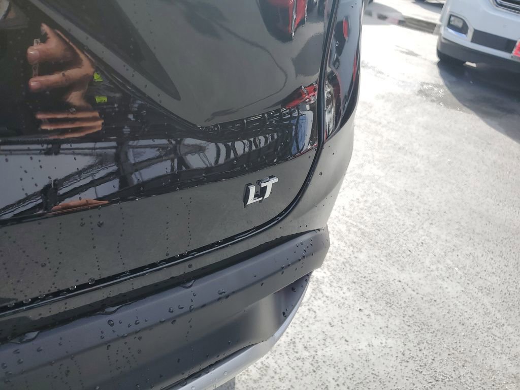 New 2026 Chevrolet Trax LT image 8