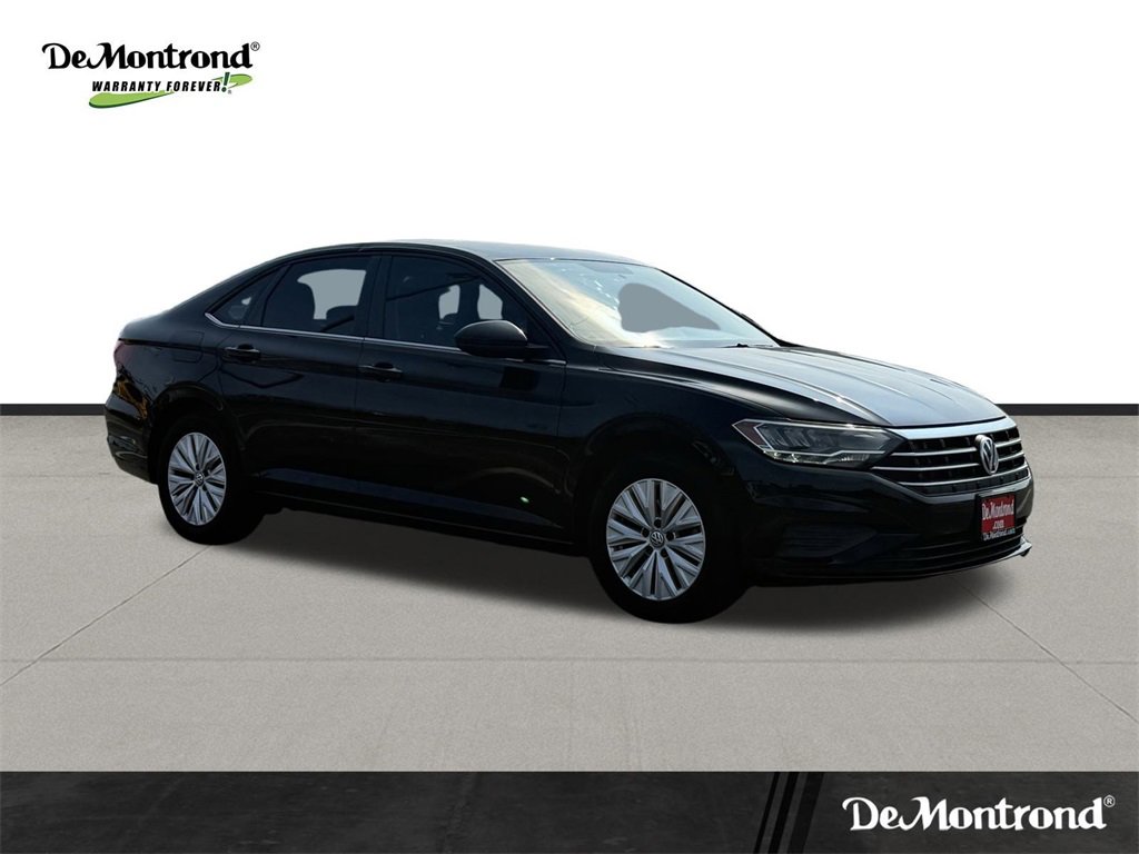 Used 2019 Volkswagen Jetta S image 3