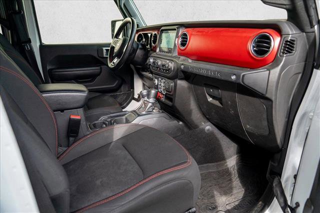 Used 2022 Jeep Wrangler Unlimited Rubicon w/ Safety Group image 23