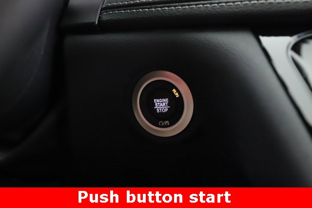 New 2026 Chrysler Pacifica Select image 28