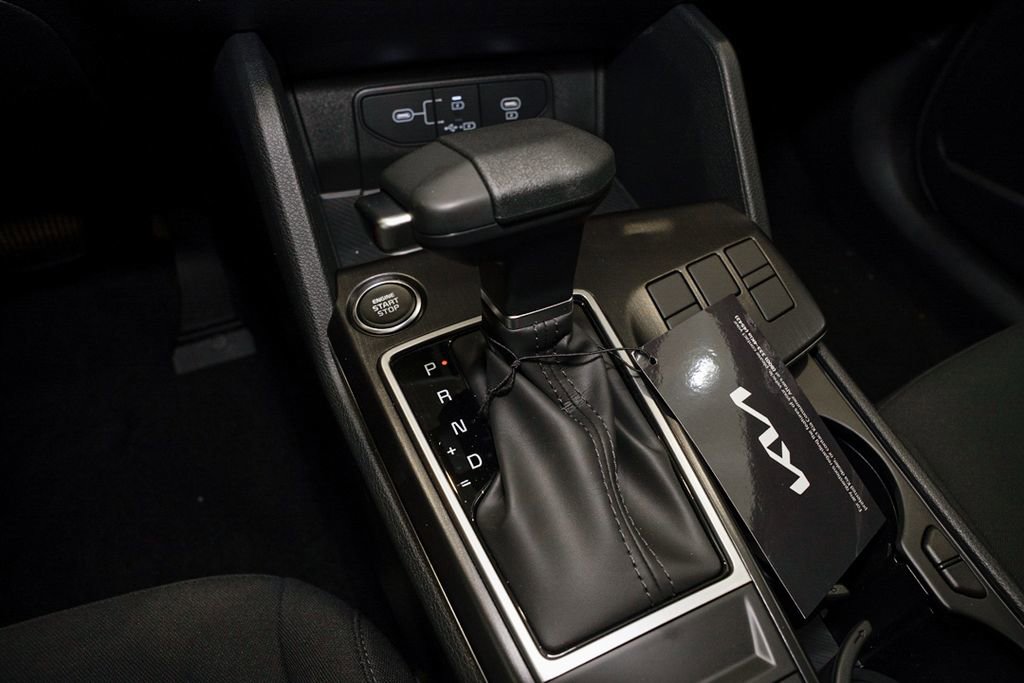 New 2026 Kia Sportage LX FWD image 16