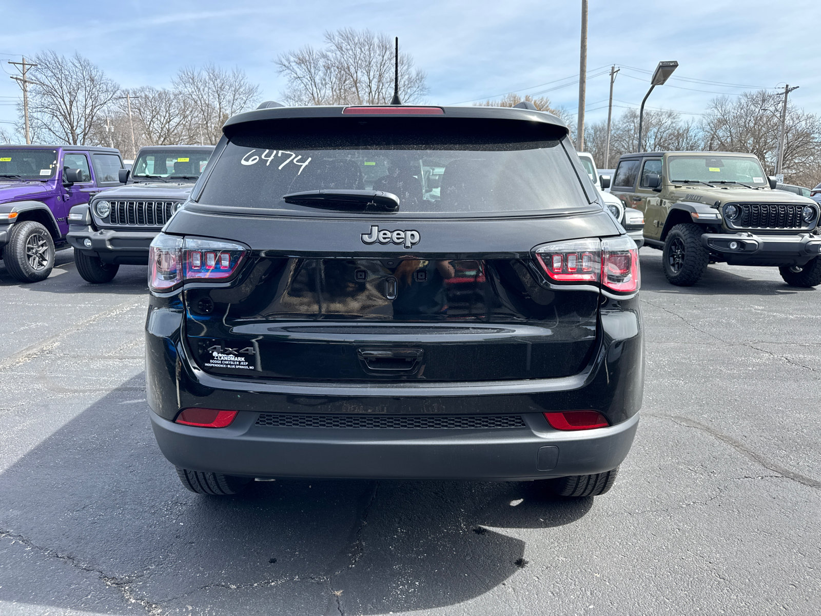 New 2026 Jeep Compass Latitude AWD/4WD image 4
