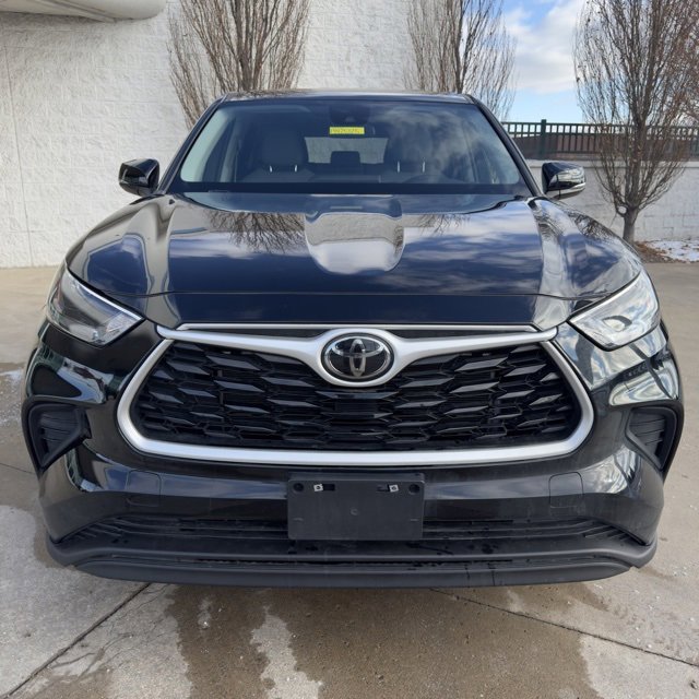 Used 2023 Toyota Highlander L image 8