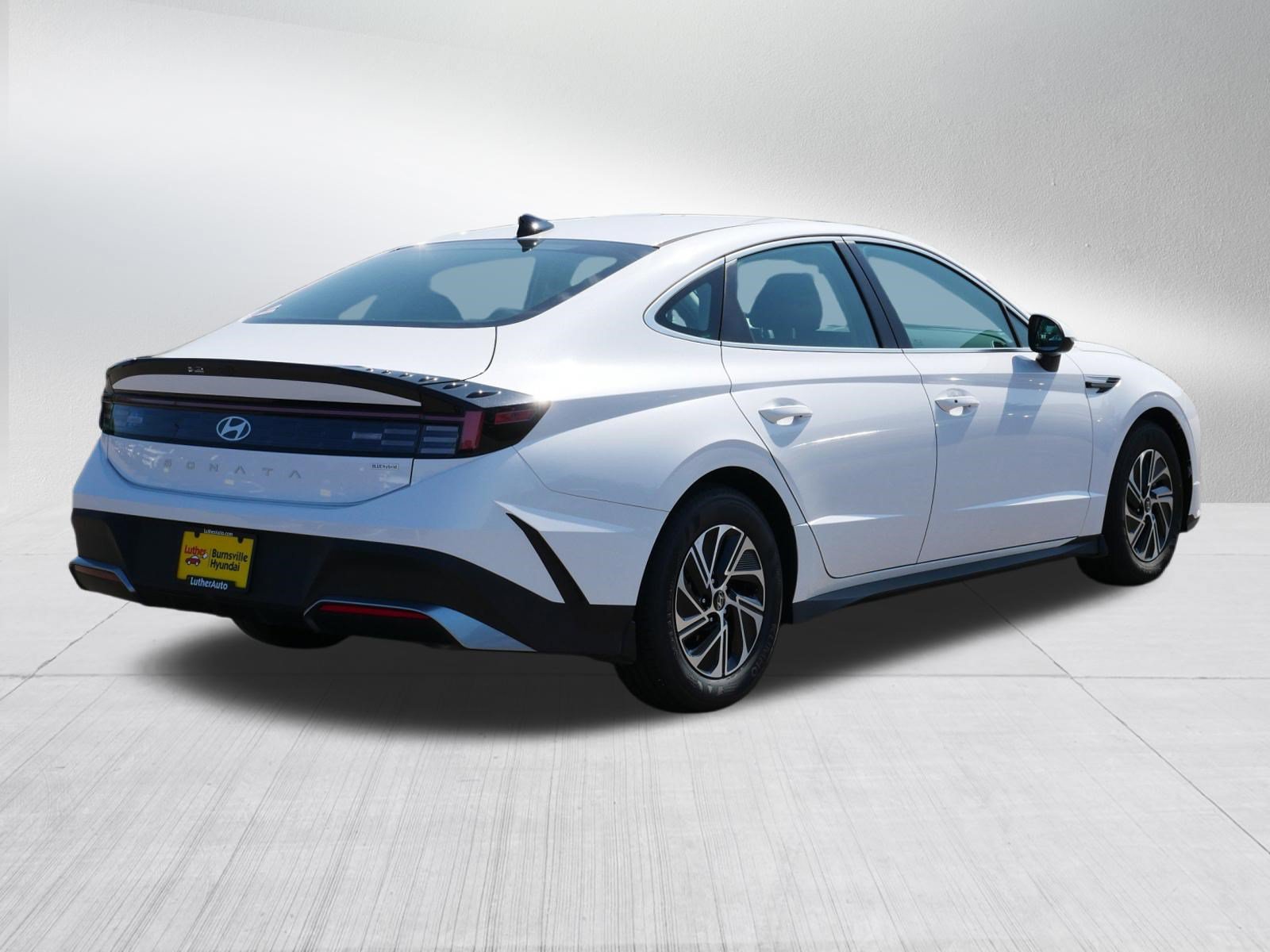 Certified 2026 Hyundai Sonata Blue FWD image 7