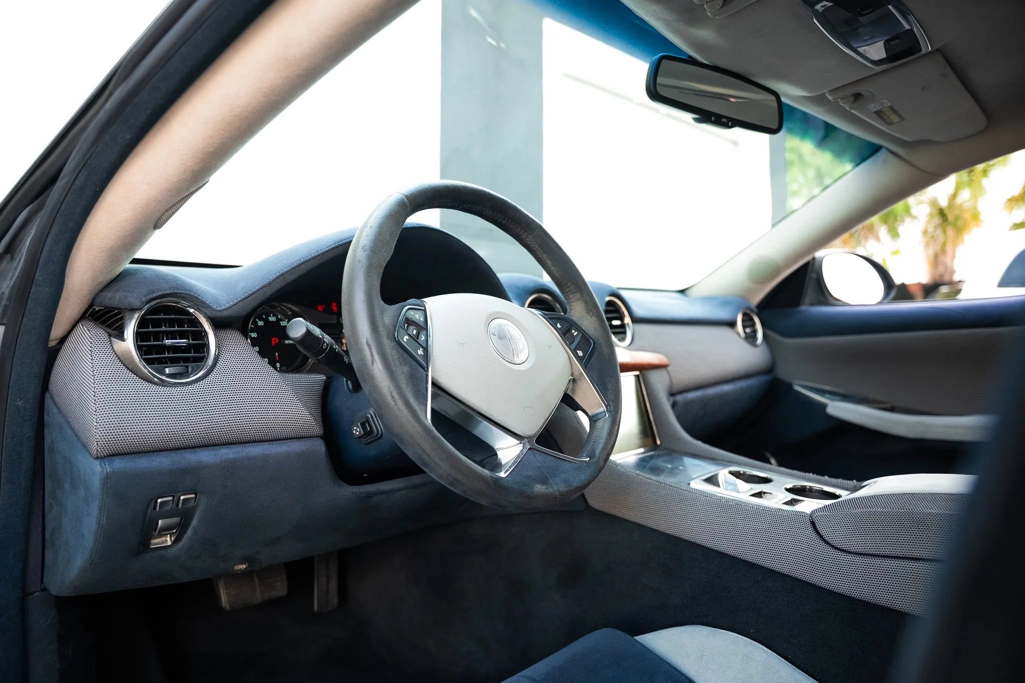 Used 2012 Fisker Karma EcoChic RWD image 23