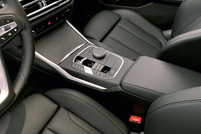 Used 2024 BMW 330i xDrive Sedan w/ Premium Package image 22