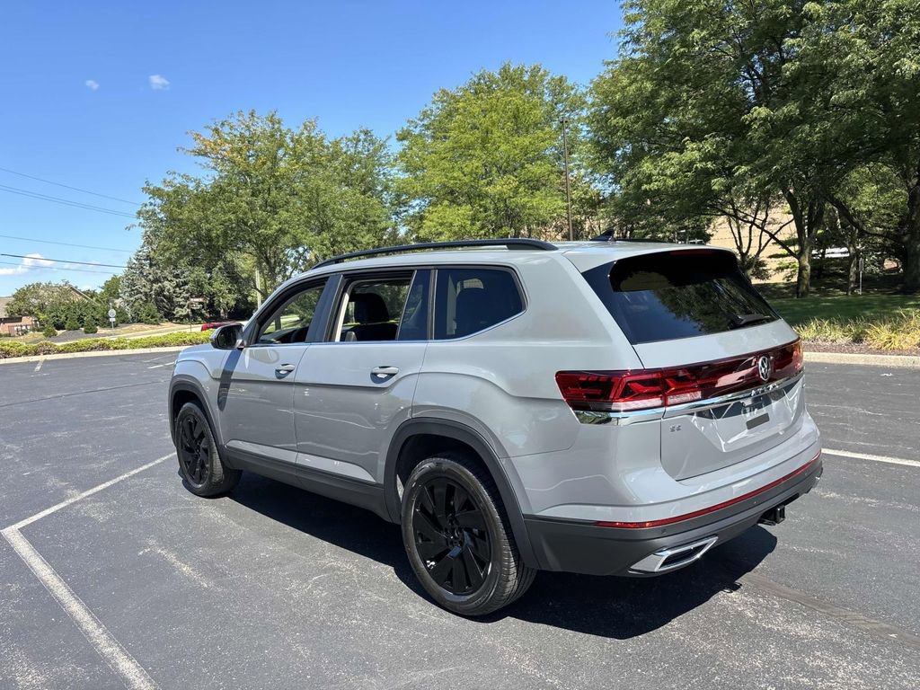 New 2026 Volkswagen Atlas SE image 5