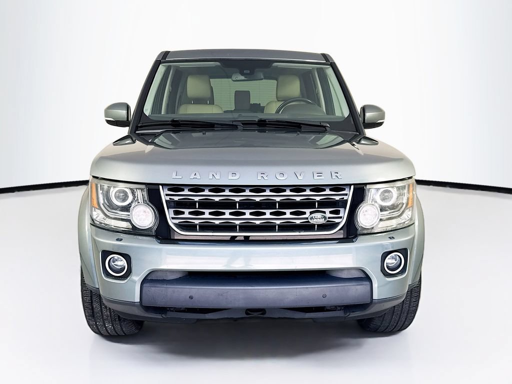 Used 2016 Land Rover LR4 HSE AWD/4WD image 2