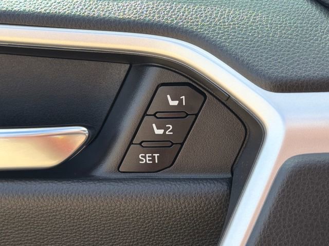 Used 2024 Toyota RAV4 Limited image 24