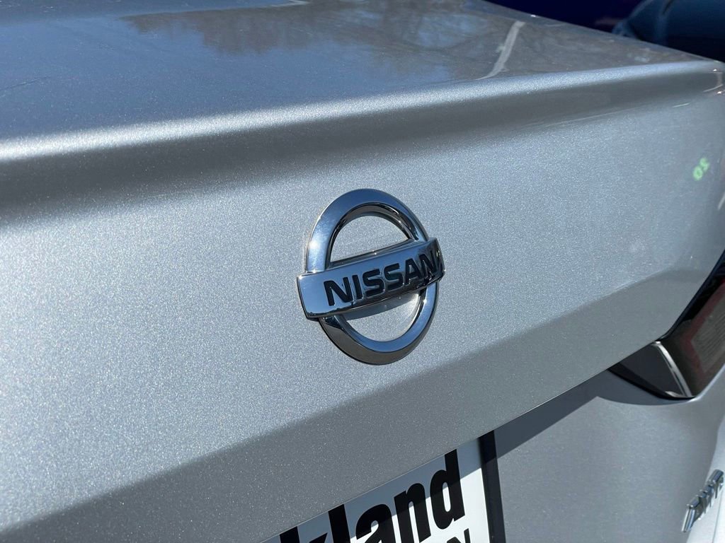 Certified 2021 Nissan Altima 2.5 SV w/ SV Premium Package AWD/4WD image 8