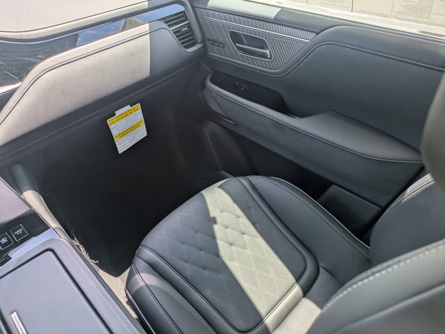 New 2026 INFINITI QX80 Autograph w/ Premium Cargo Package image 18