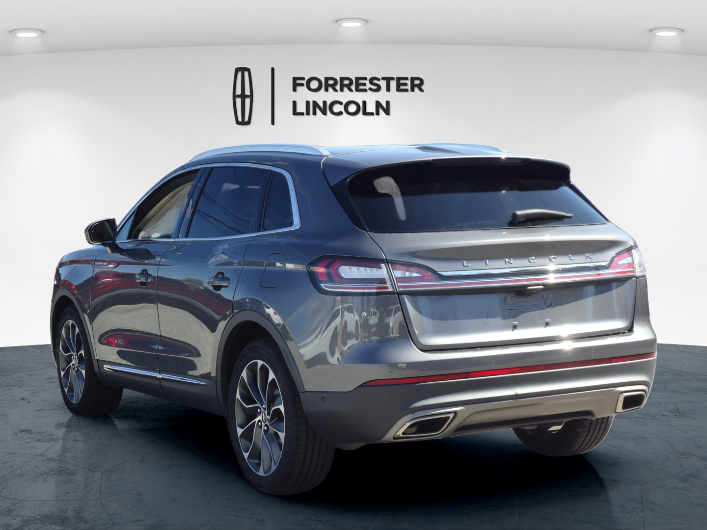 Certified 2023 Lincoln Nautilus Reserve w/ Equipment Group 201A AWD/4WD image 5