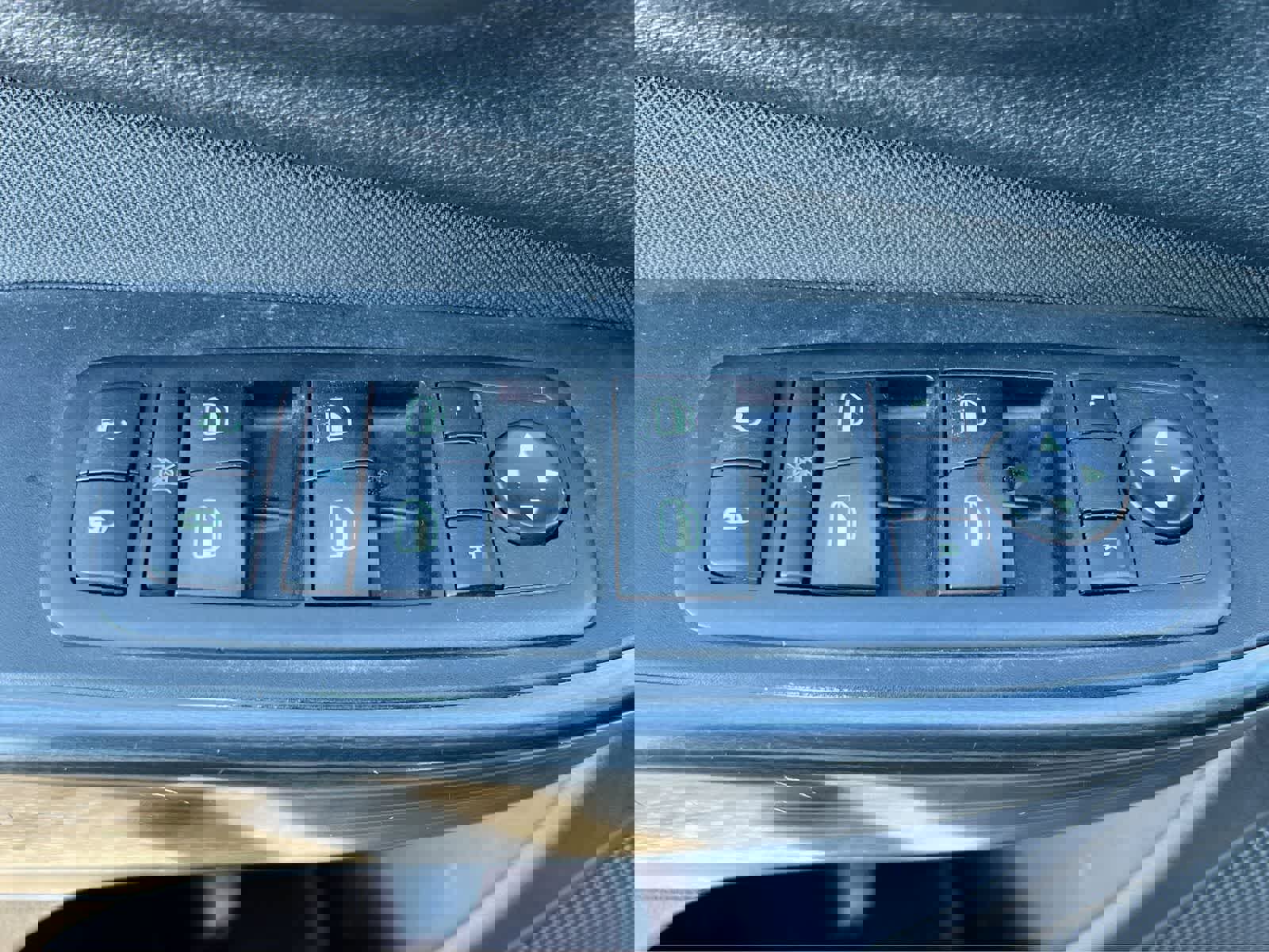 Used 2016 Jeep Cherokee Latitude w/ Cold Weather Group image 17