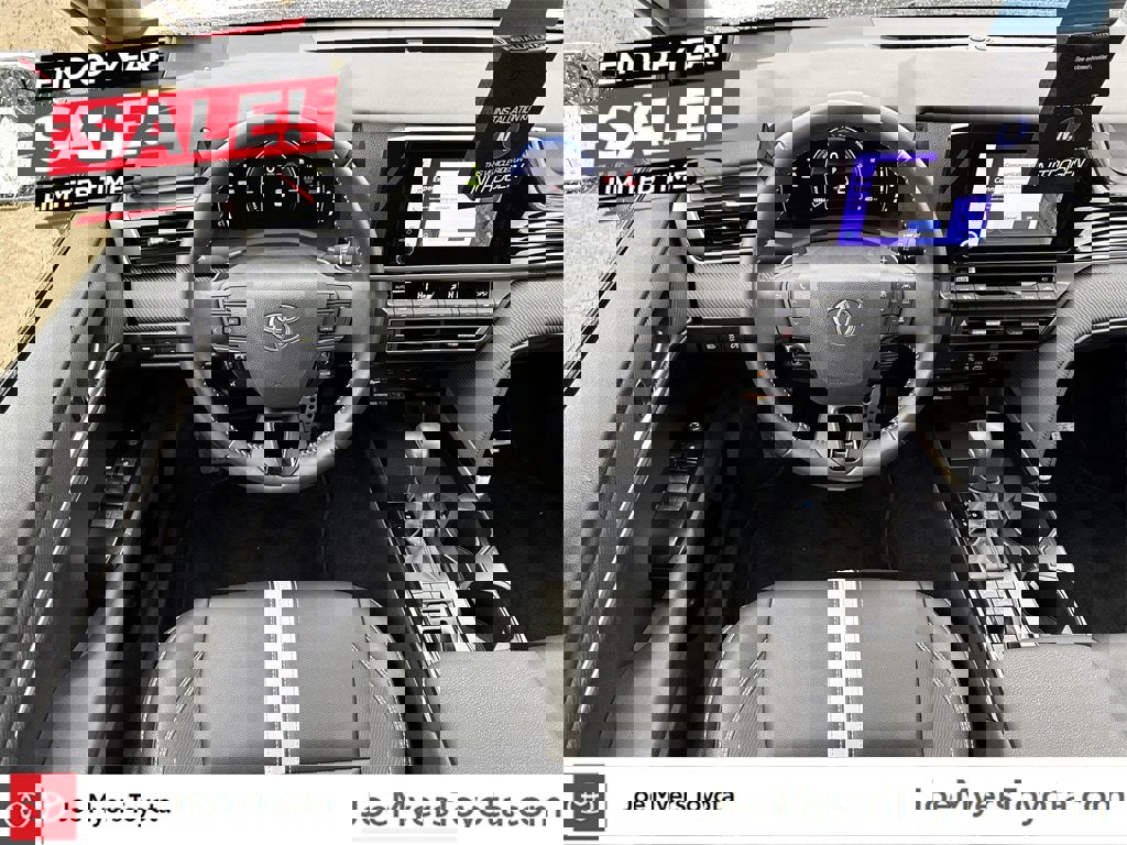 Used 2025 Toyota Camry SE image 13