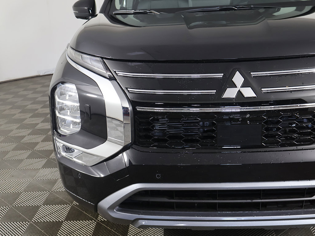 New 2026 Mitsubishi Outlander SE AWD/4WD image 15