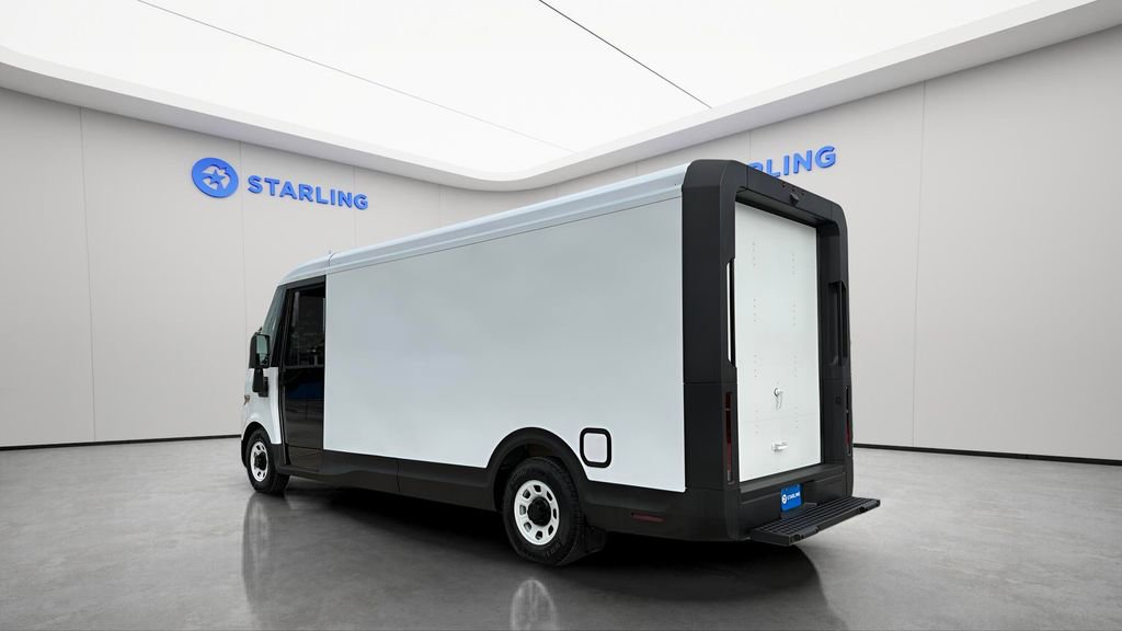 Used 2024 Chevrolet Brightdrop 600 w/ Commercial Equipment Package AWD/4WD image 6