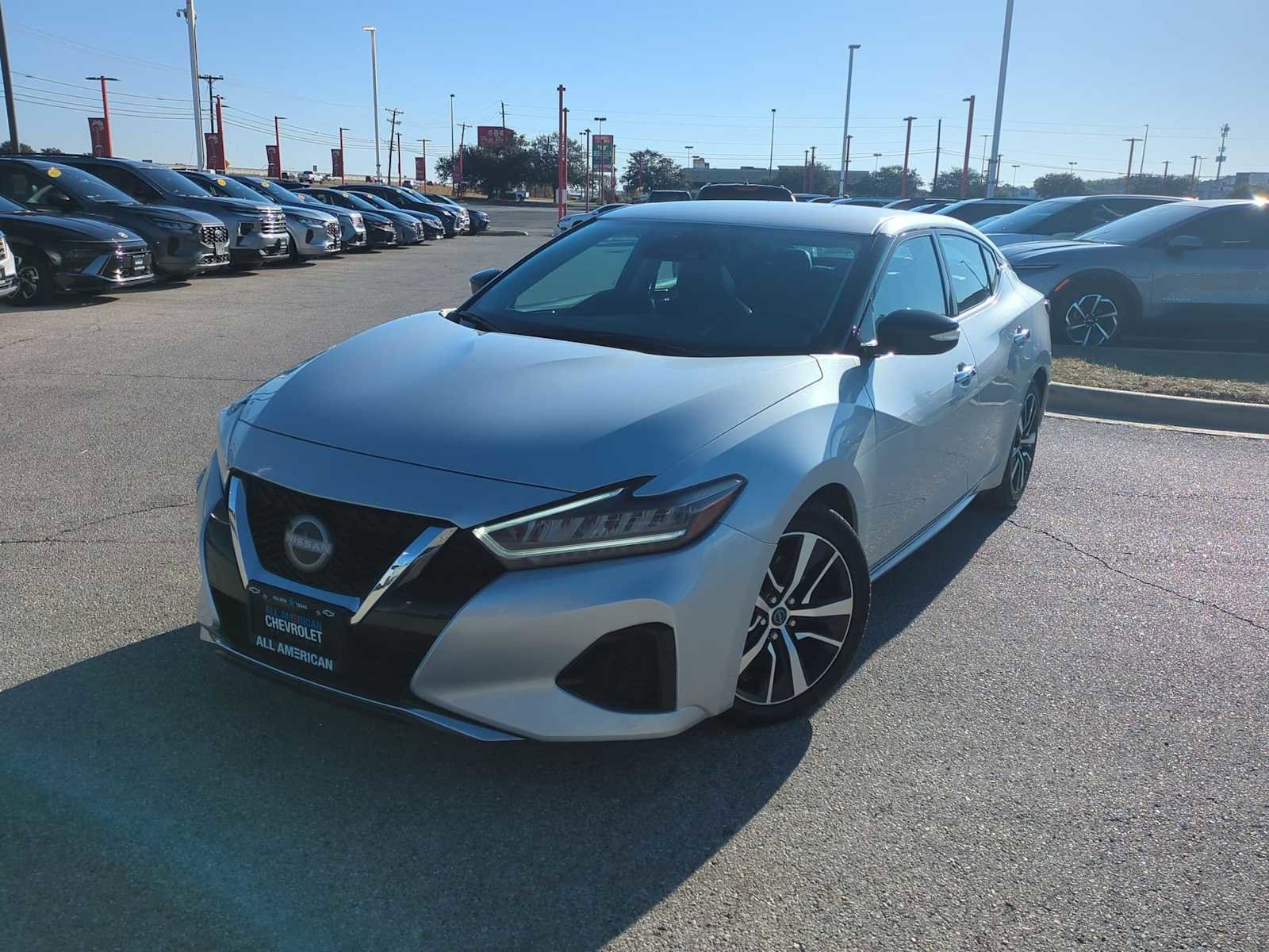 Used 2023 Nissan Maxima SV w/ Floor Mat Group