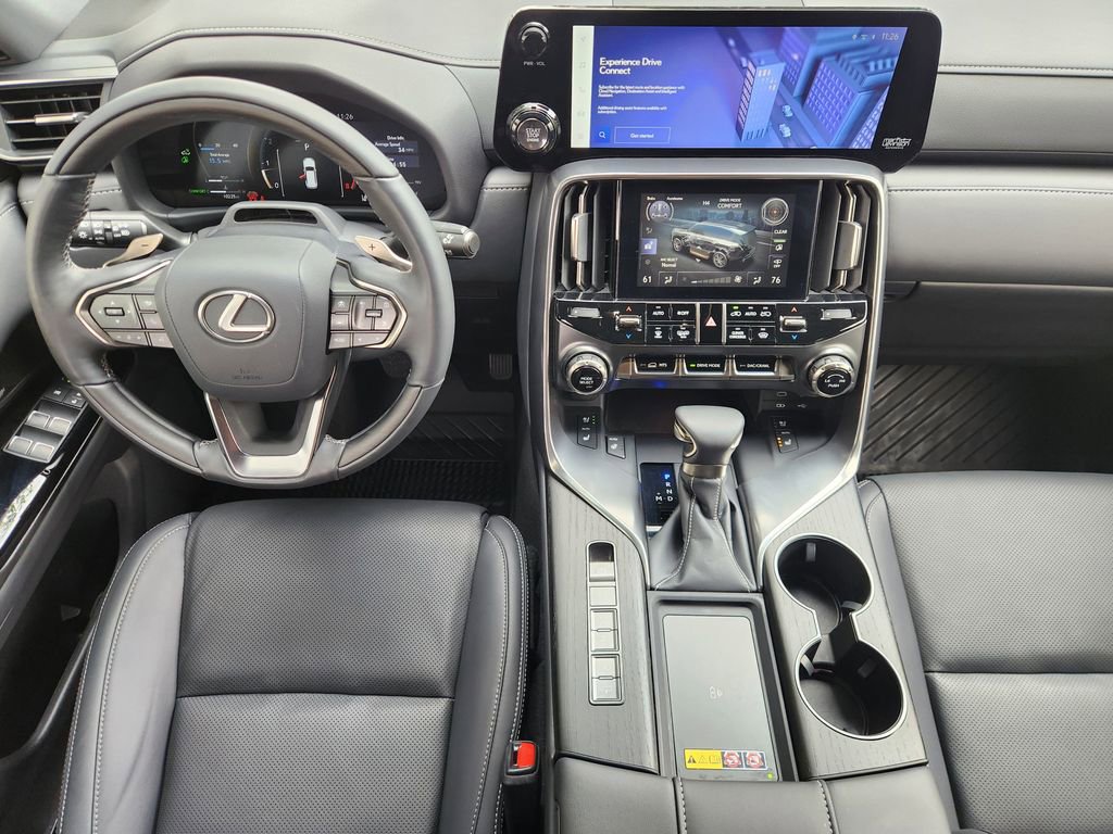 Used 2025 Lexus LX 600 4WD w/ Luxury Package image 28