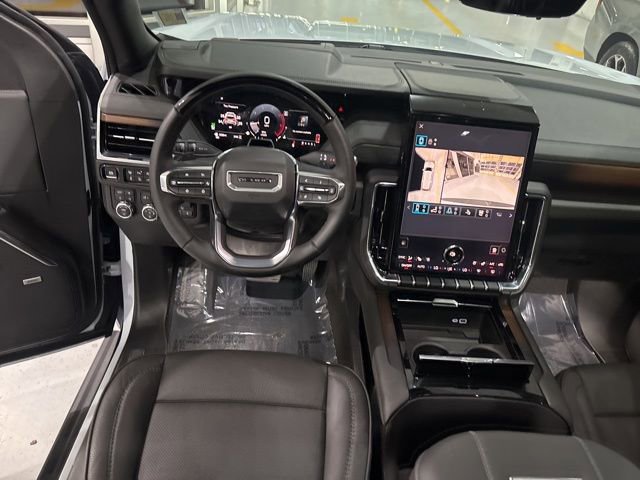 Used 2026 GMC Yukon XL Denali w/ Denali Reserve Package image 32