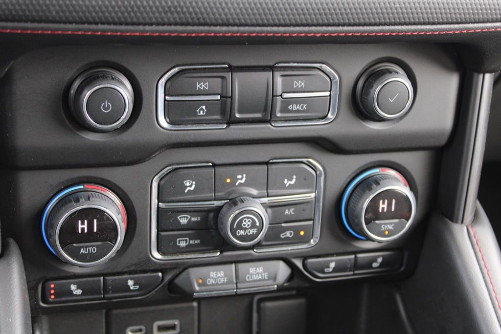 Used 2021 Chevrolet Suburban RST image 42