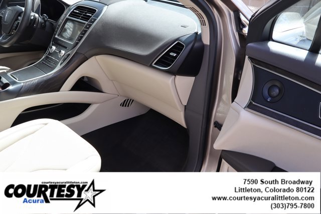 Used 2019 Lincoln Nautilus Reserve AWD/4WD image 33