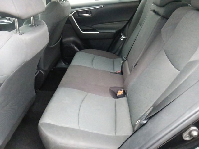 Used 2024 Toyota RAV4 XLE image 27