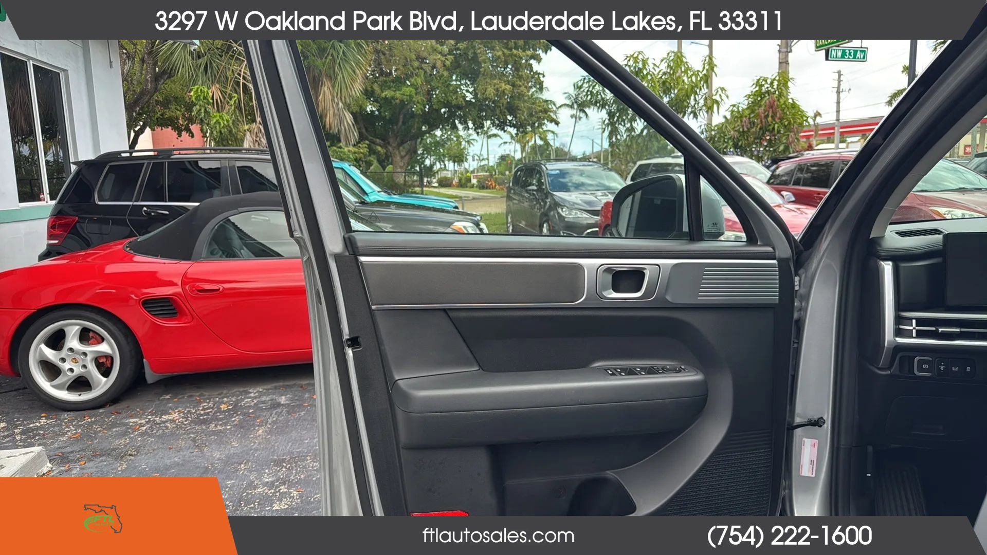 Used 2025 Hyundai Santa Fe SE FWD image 18