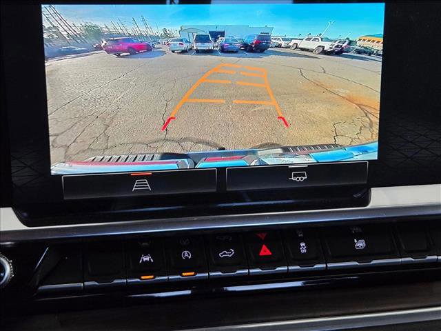 Used 2025 GMC Sierra 1500 SLT image 14