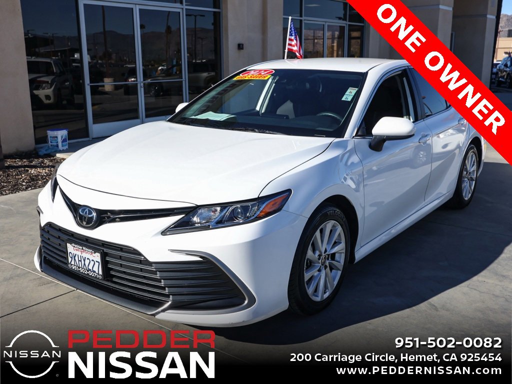 Used 2024 Toyota Camry LE image 8