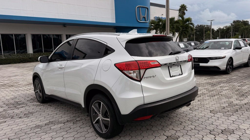 Used 2021 Honda HR-V EX image 10