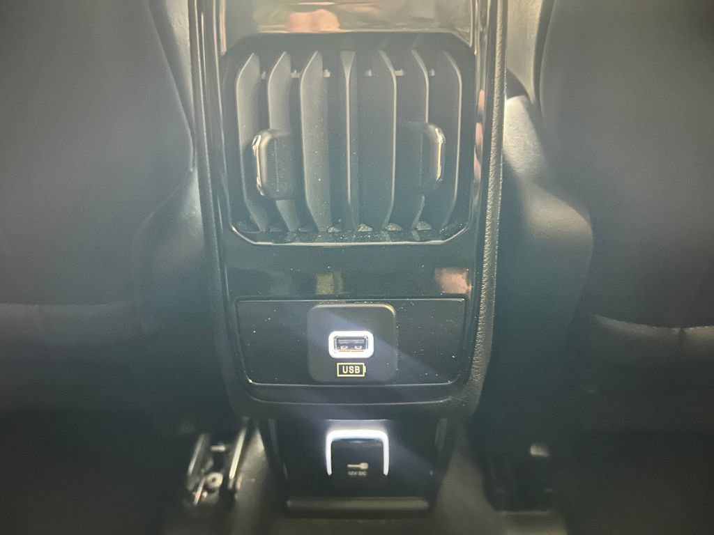 Used 2022 Jeep Compass Limited AWD/4WD image 17