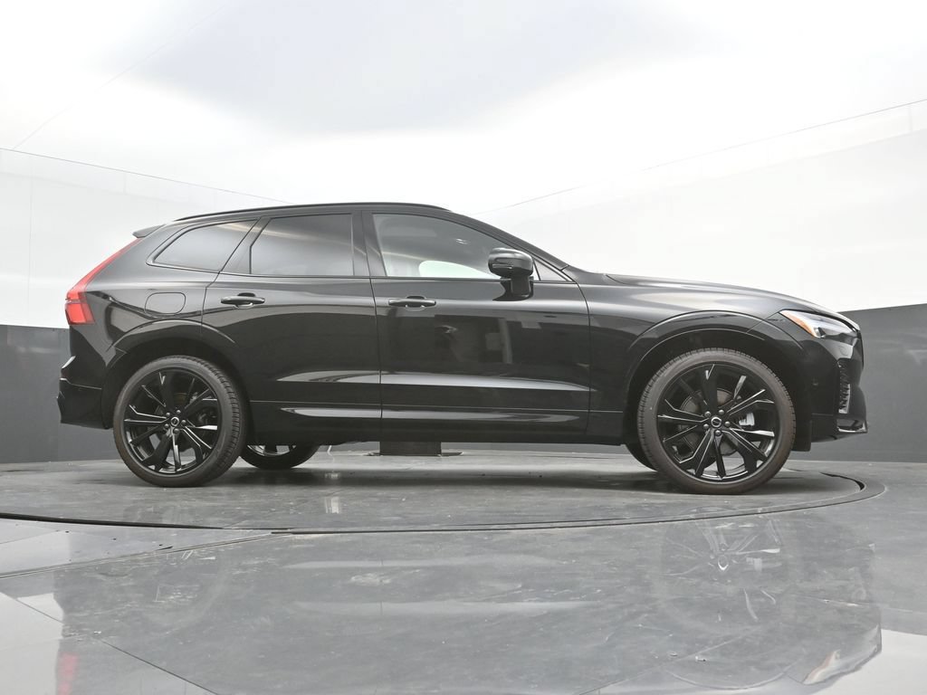 New 2026 Volvo XC60 B5 Ultra w/ Protection Package Premier AWD/4WD image 36
