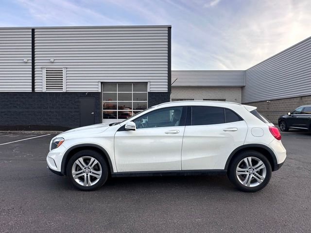 Used 2016 Mercedes-Benz GLA 250 4MATIC image 4