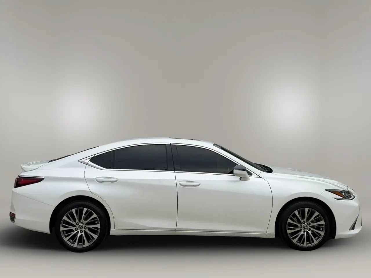 Used 2021 Lexus ES 250 w/ Premium Package AWD/4WD image 8