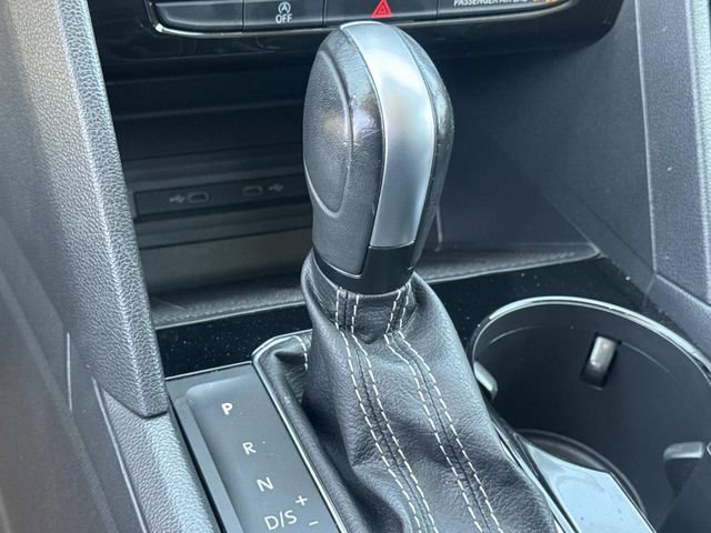 Used 2022 Volkswagen Atlas SE FWD image 16