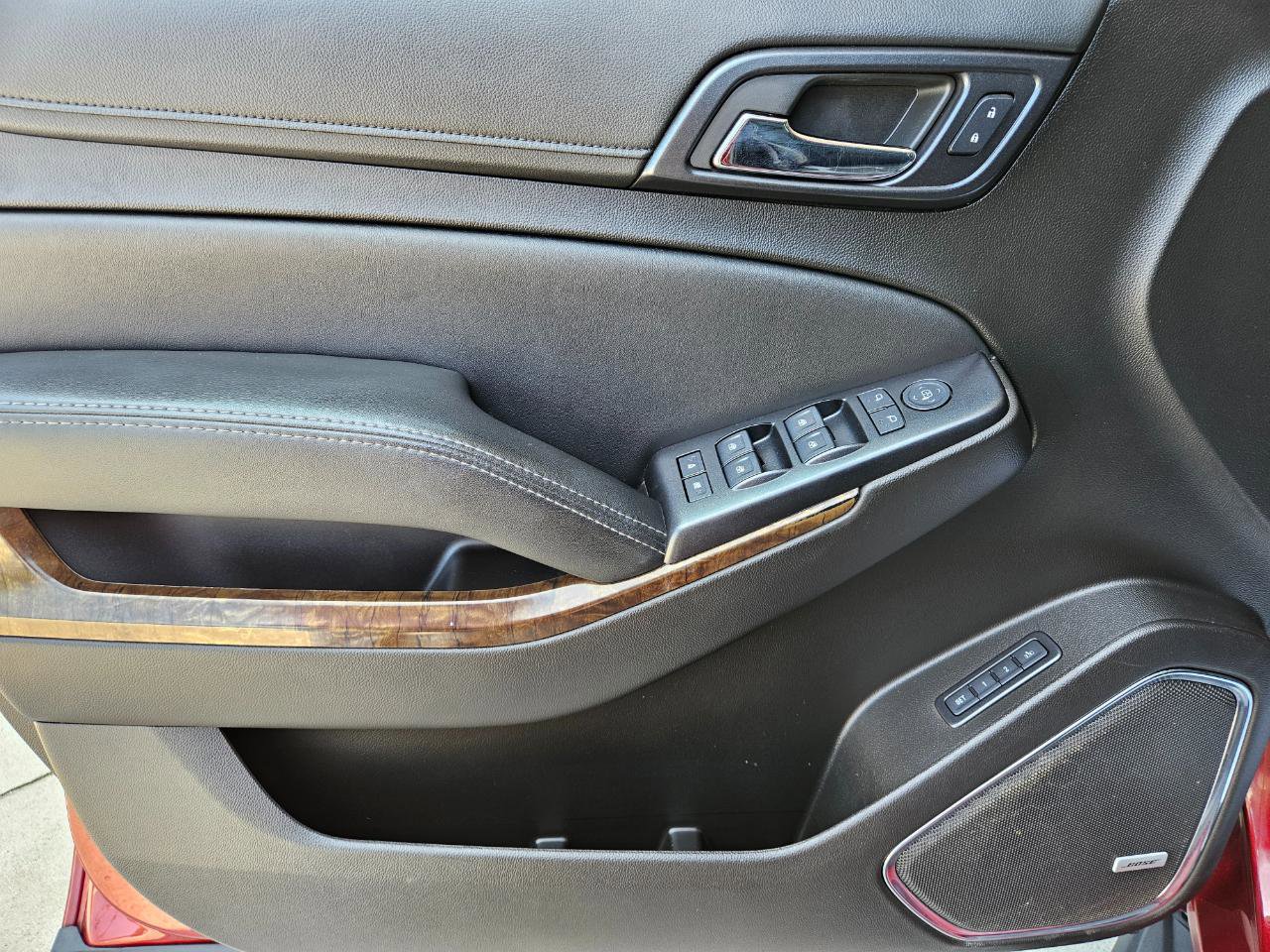 Used 2017 Chevrolet Tahoe LT image 11